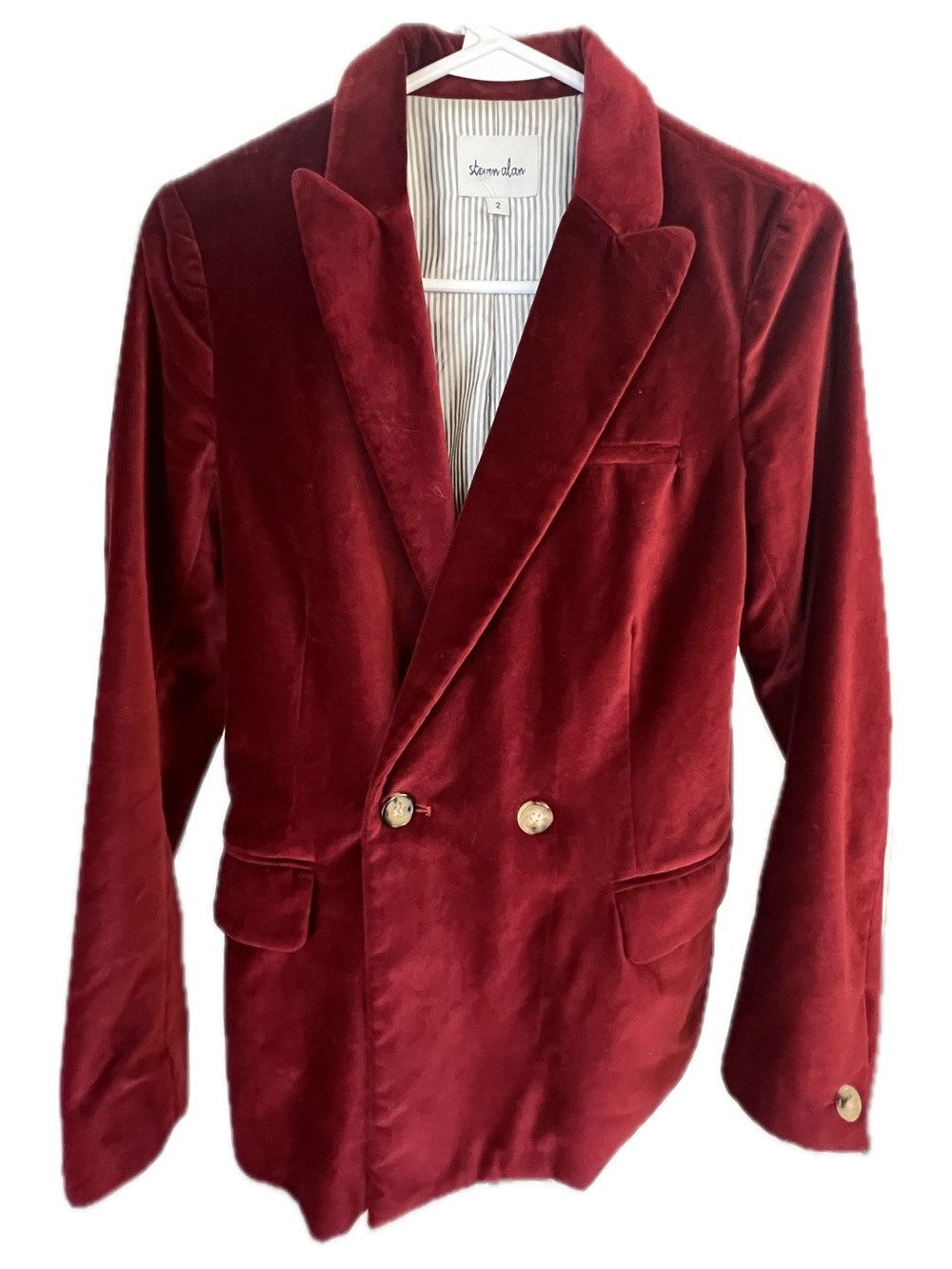 Steven Alan Vintage Tailored 90s Women's Double-Breasted Velvet Blazer burgundy